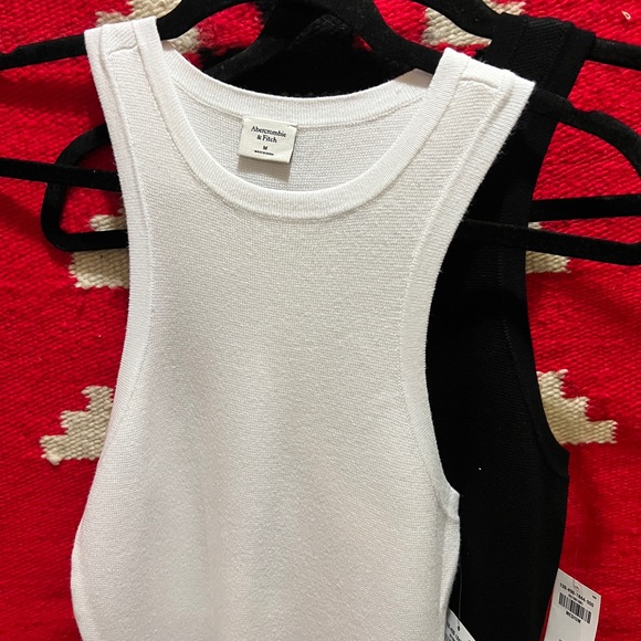 Abercrombie 2 racerback black & white fine gauge knit bodysuits size medium. NWT - Picture 11 of 12